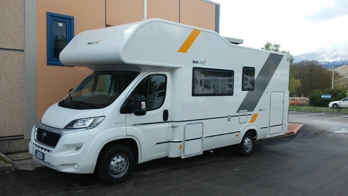 Vermietung Kabine Wohnmobil Mit 25514902 Campanda De